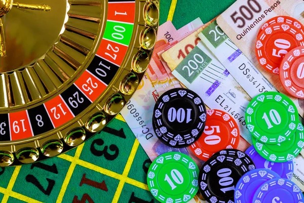 Live dealer table interface showing Cash Out button and real-time payout calculation on joy 4d platform