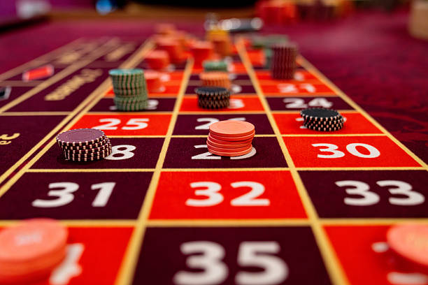 Live roulette table with professional dealer